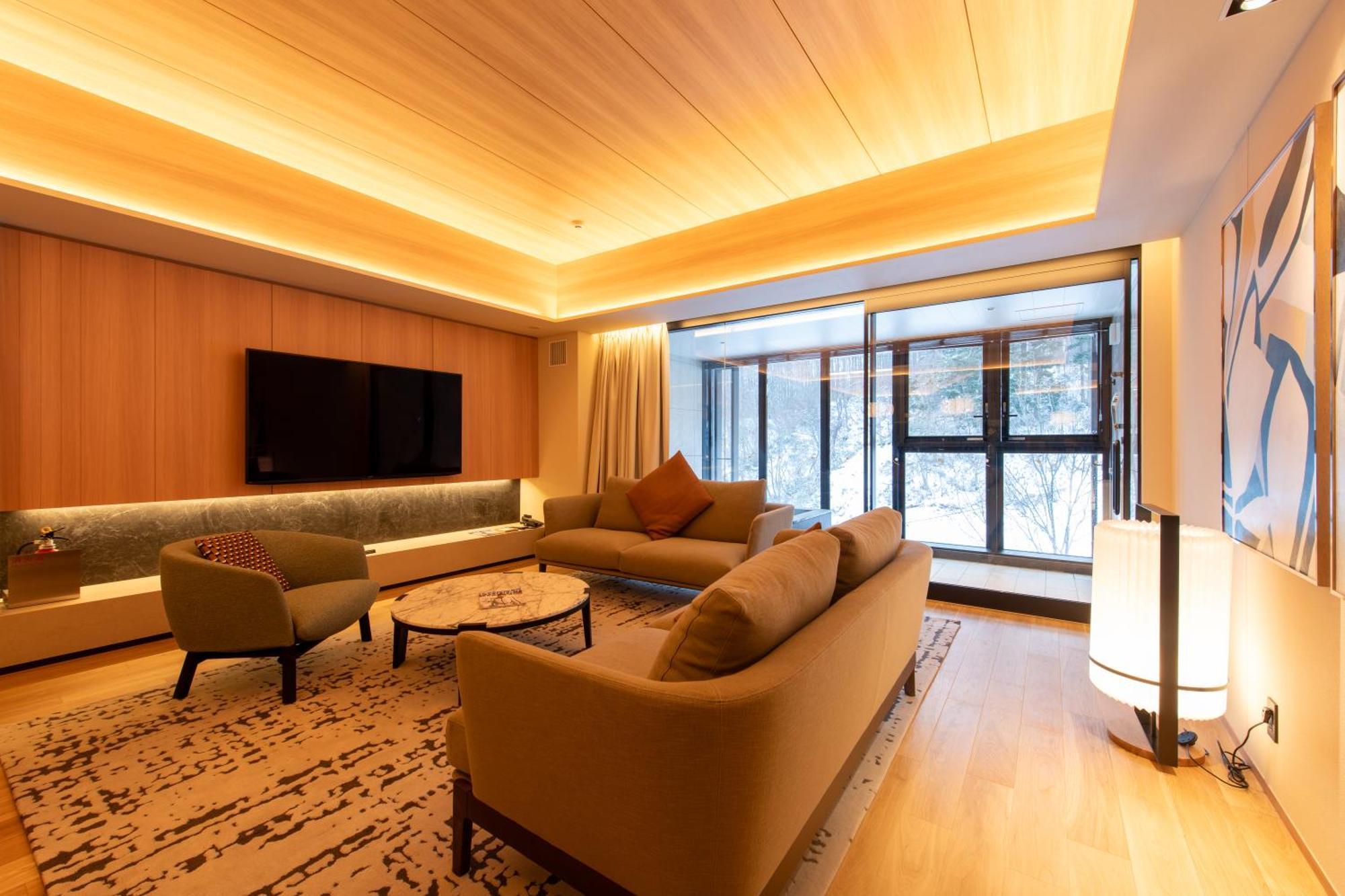 Niseko Kyo Aparthotel คุตชาน ภายนอก รูปภาพ